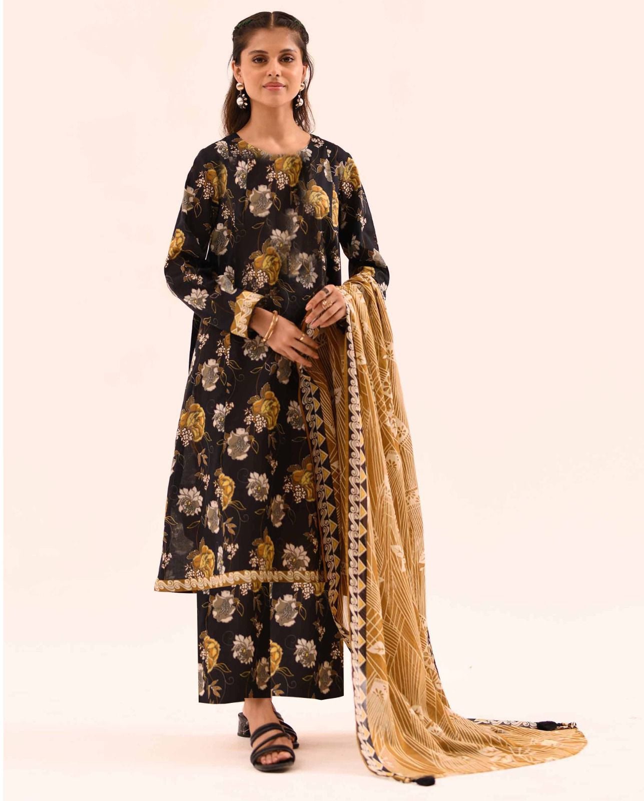 KARANDI collection 3pcs